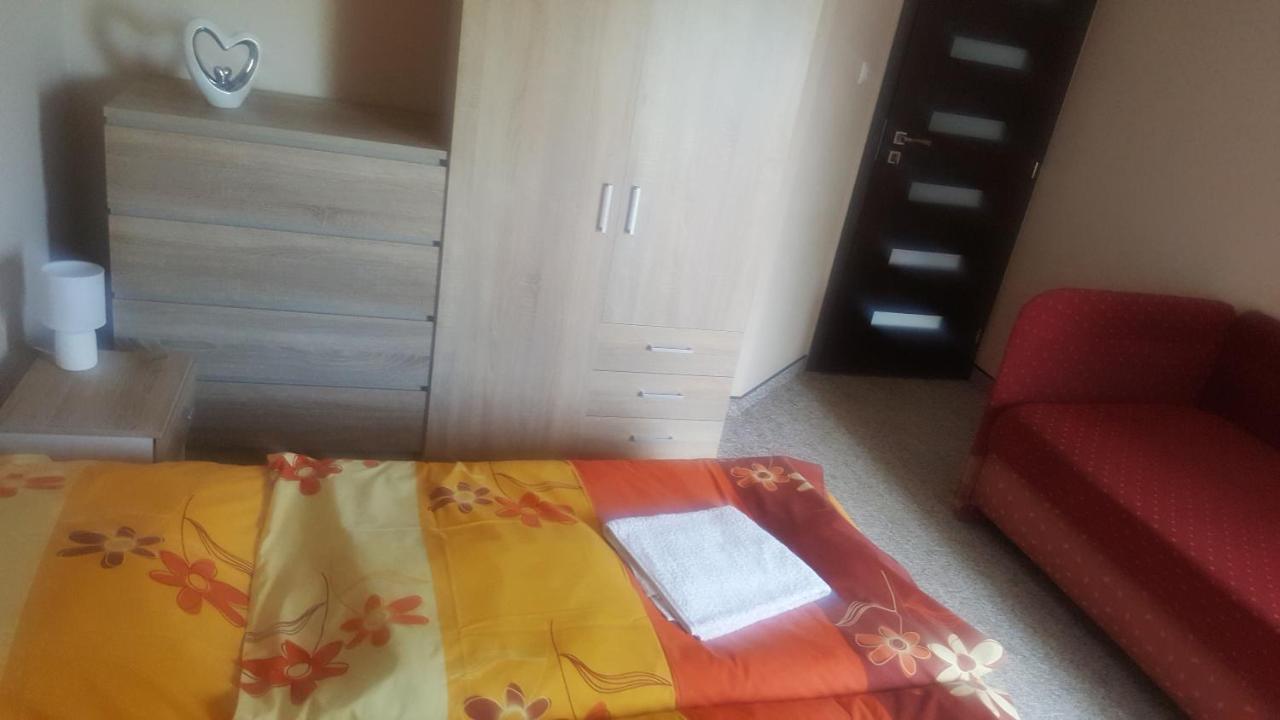 Apartman Zlata Rybka Podhajska Exterior photo