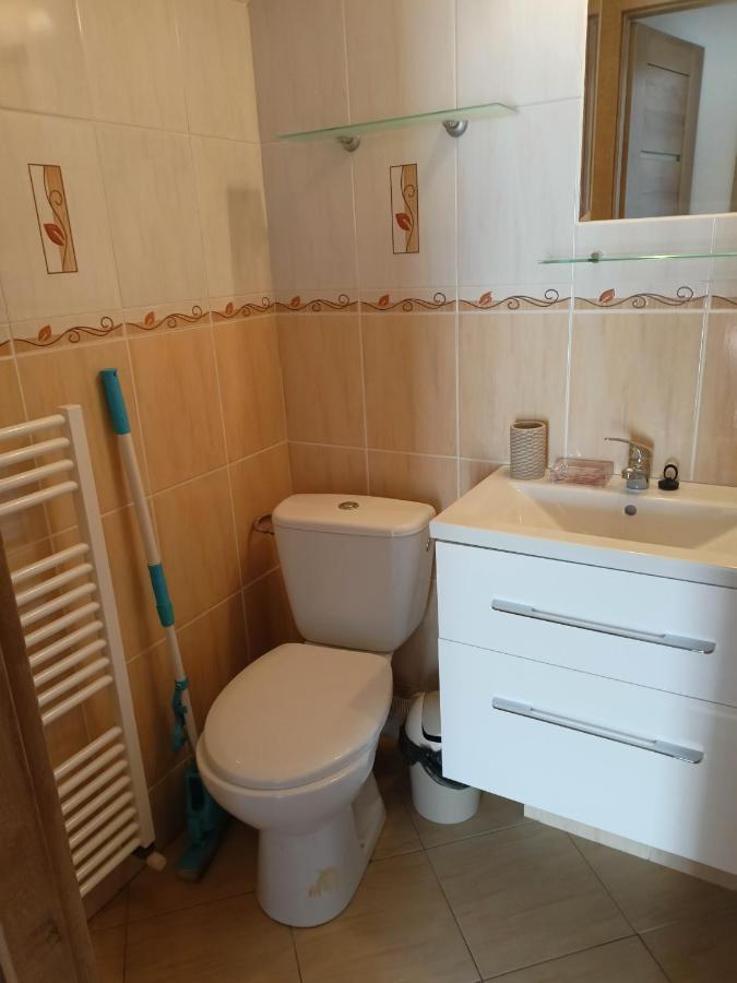 Apartman Zlata Rybka Podhajska Exterior photo